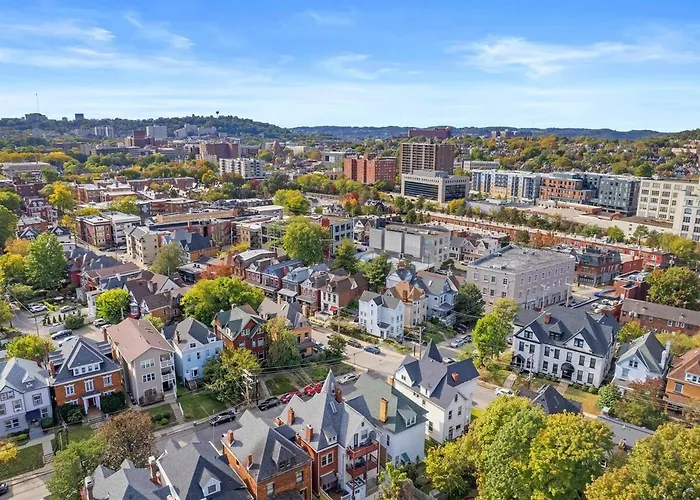 Shadyside, !2 Bright And Stylish With Free Parking Pittsburgh